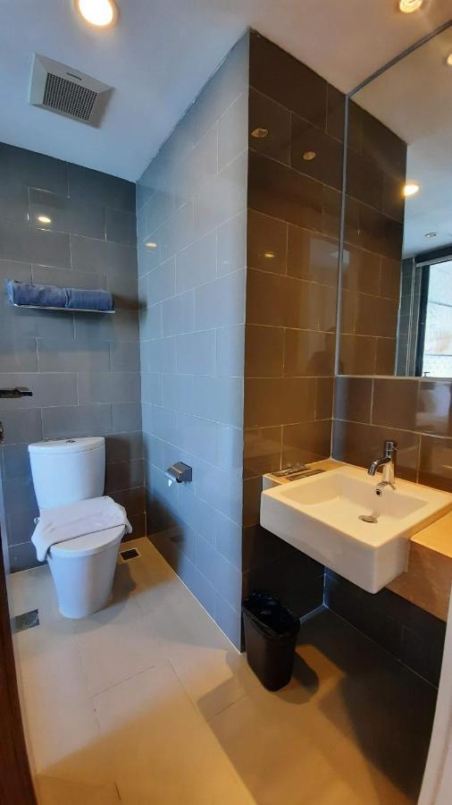 Expressia Hotel Makassar Ngoại thất bức ảnh